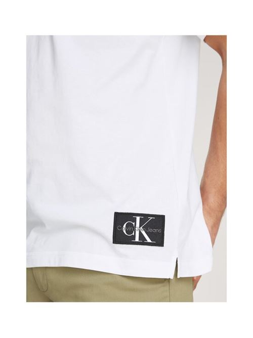badge relaxed tee CALVIN KLEIN JEANS | J30J325652YAF